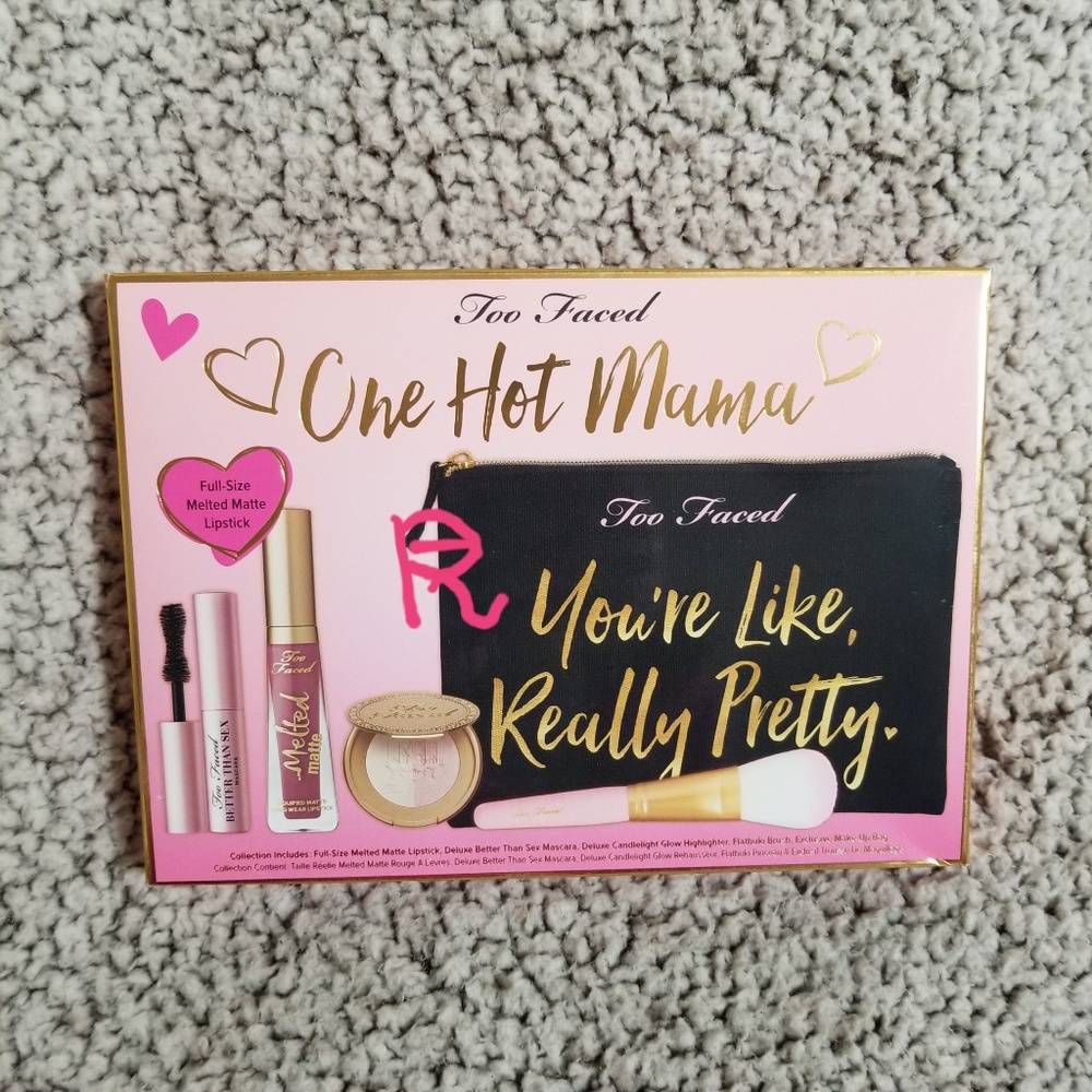 🔥 TOO FACED ONE HOT MAMA SET BRAND NEW W/ BRUSH🔥